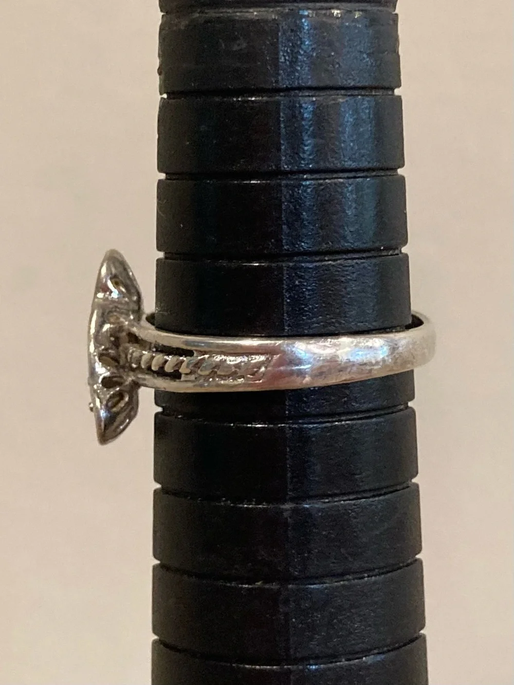Vintage Sterling Silver Hearts Ring Size 7 Missing Stone! Uncas - Picture 12 of 15